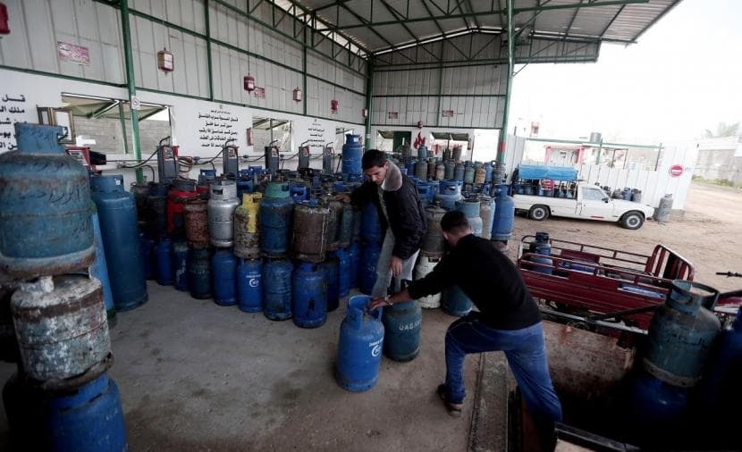 هيئة البترول: دخول 5 شاحنات غاز إلى غزة