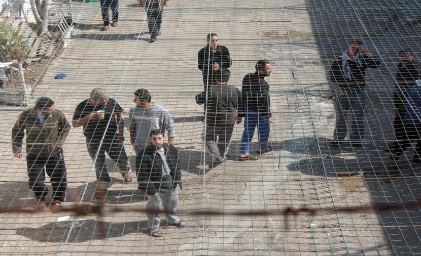 بيان: الإهمال الطبي يفاقم معاناة أسرى سجن "جانوت"