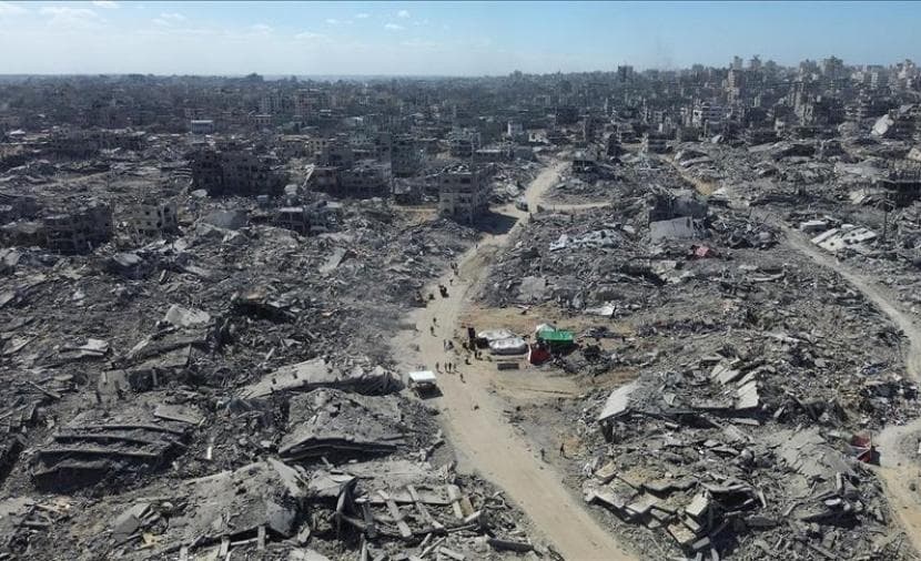 غزة.. مدينة تُحاصرها الحرب ويُقاوم أهلها بالنفس الأخير