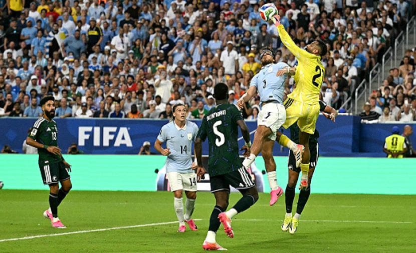 المنتخب السعودي يفتتح مشاركته في مونديال 2026 بتعادل ثمين أمام أوروغواي