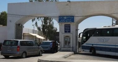 الأردن وفلسطين يبحثان تسهيل إجراءات العبور عبر جسر الملك حسين