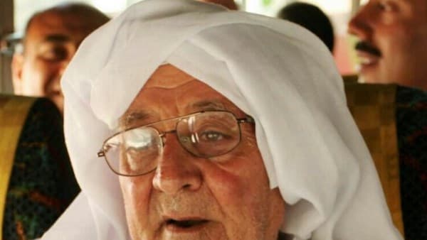 وفاة الشيخ شريف الزين شيخ الطريقة الجريرية الأحمدية بدولة فلسطين