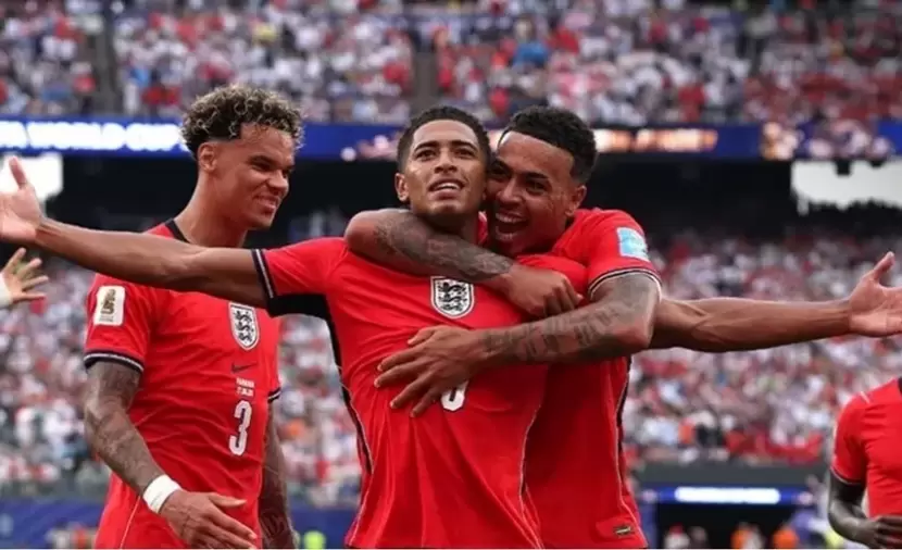 منتخب إنجلترا يهزم بنما ويتأهل متصدرا مجموعته في كأس العالم