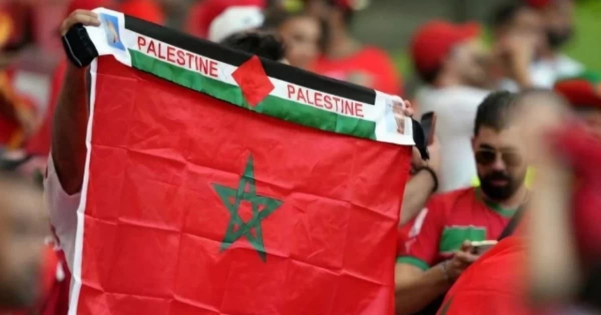 جماهير المغرب ترفع علم فلسطين في نيويورك وتواصل رسائل التضامن خلال مونديال 2026