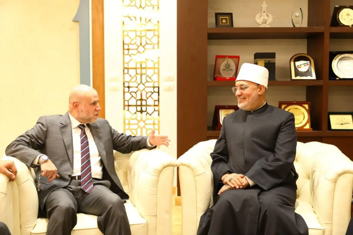 الهباش ومفتي مصر يبحثان تعزيز التنسيق لدعم فلسطين والقدس