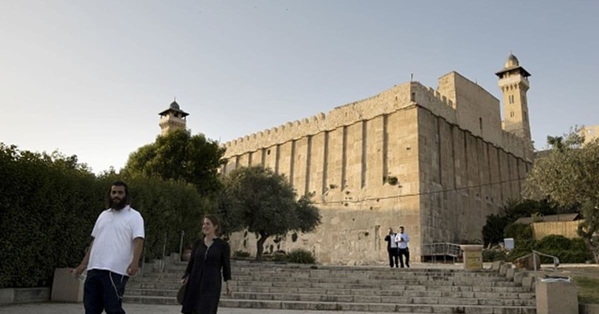 خارجية فلسطين لـ"عربي21": السيادة في "الحرم الإبراهيمي" فلسطينية وسموتريتش يريد إشعال المنطقة