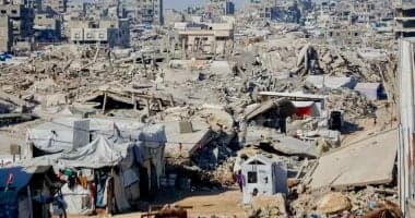 إسرائيل ترحل صحفية فرنسية وتمنعها من استئناف عملها فى تغطية الصراع بفلسطين
