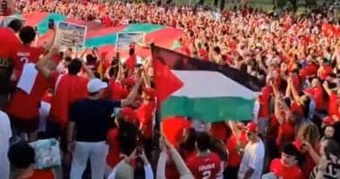 جماهير المغرب تغزو بوسطن قبل قمة فرنسا.. وعلم فلسطين يخطف الأنظار.. فيديو
