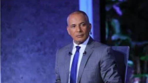 أحمد موسى: علم فلسطين جنب علم مصر في استاد القاهرة