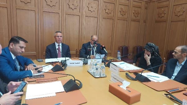 الأمانة العامة تبحث التحديات المفروضة من الاحتلال على العملية التعليمية بفلسطين