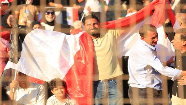 بعد لقطة حسام حسن.. علم فلسطين يعود للظهور في احتفالات تكريم المنتخب باستاد القاهرة