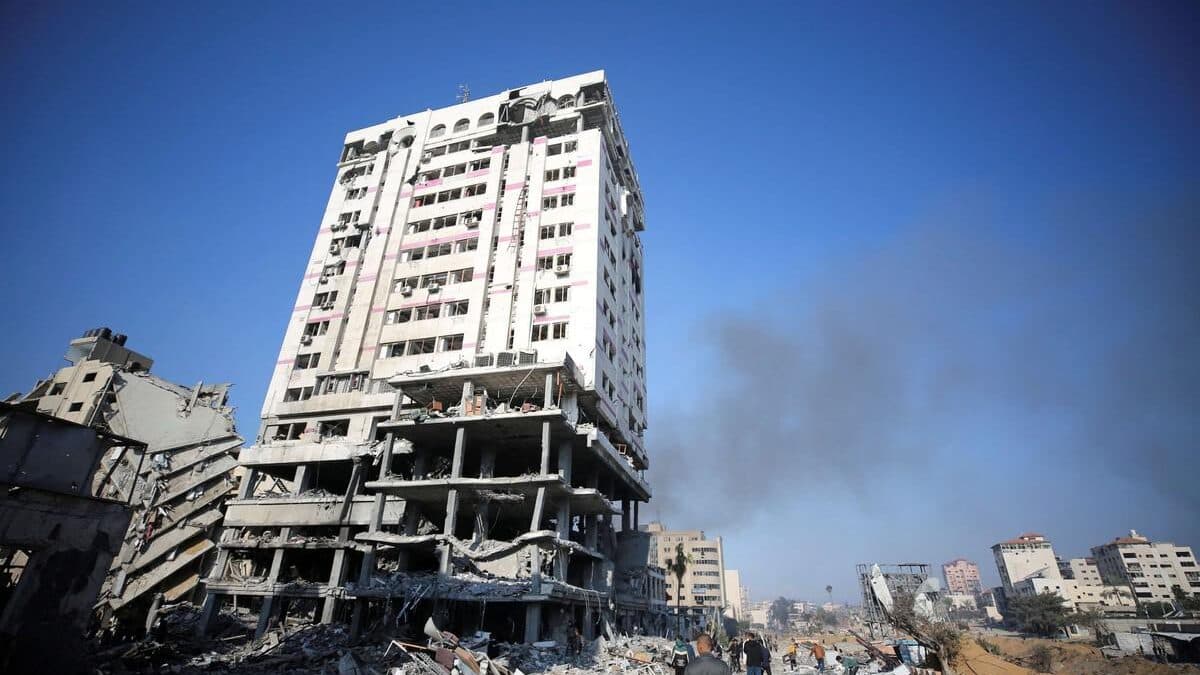 شكاوى متصاعدة من تجميد بنك فلسطين لحسابات في غزة
