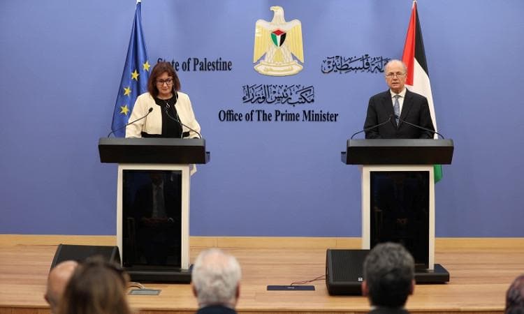 رئيس وزراء فلسطين: الأمن والسلام بالمنطقة لا يكون إلا بإنهاء الاحتلال