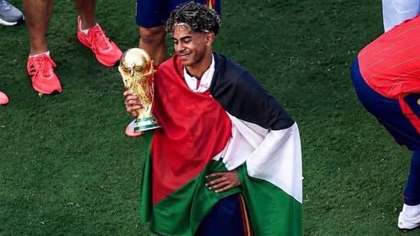 حقيقة صورة لامين يامال بعلم فلسطين في نهائي كأس العالم 2026