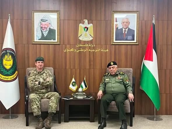 اللواء أنور رجب يستقبل رئيس فريق الدعم البريطاني في فلسطين ويبحثان تعزيز التعاون المشترك